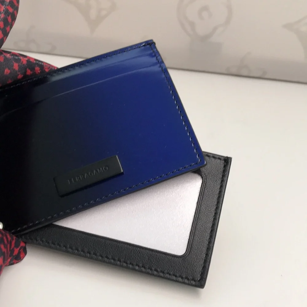 New Authentic Salvatore Ferragamo Blue Card Holder - Picture 7 of 7